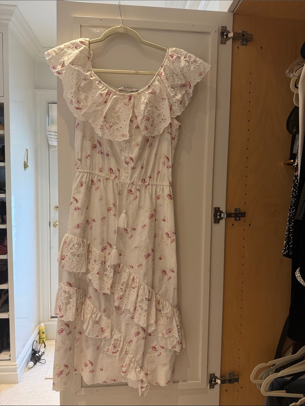 SEA NY WHITE cream  Eyelet Ruffle Midi Dress with Pink Floral Print